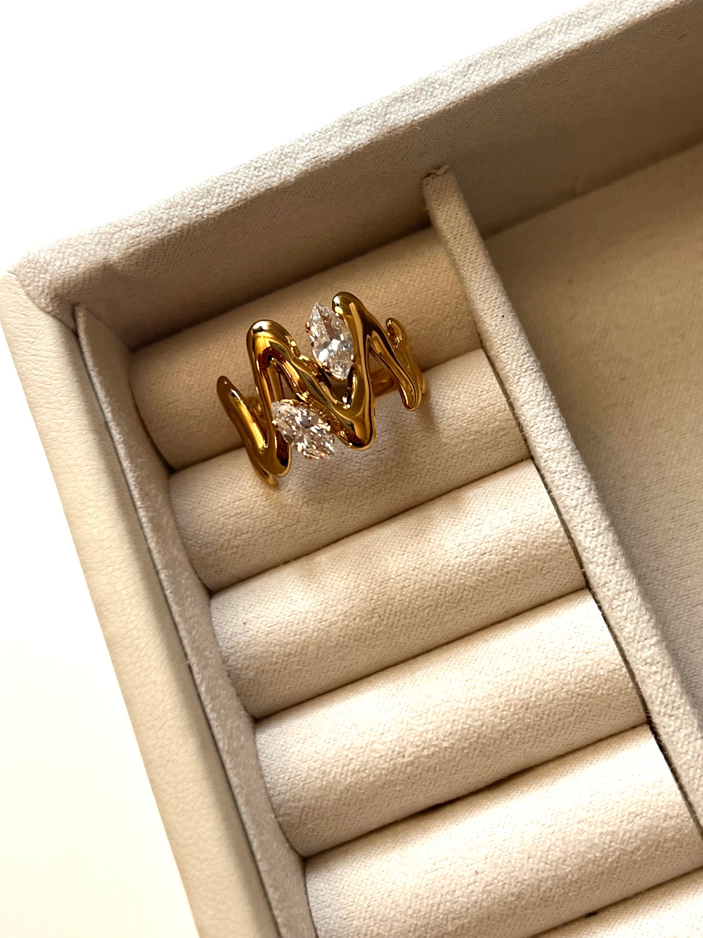 Alora Cz Ring