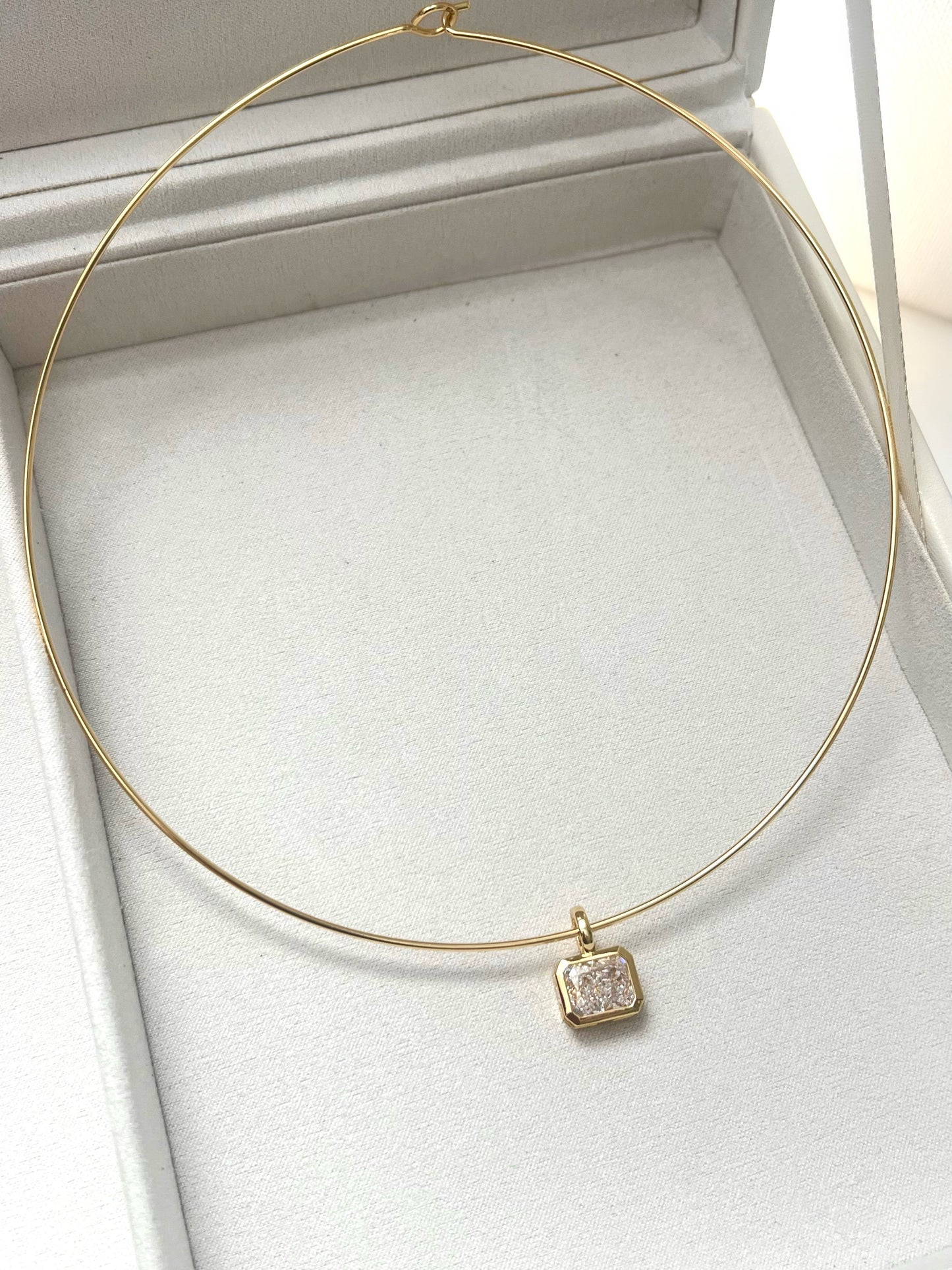 Collar Necklace